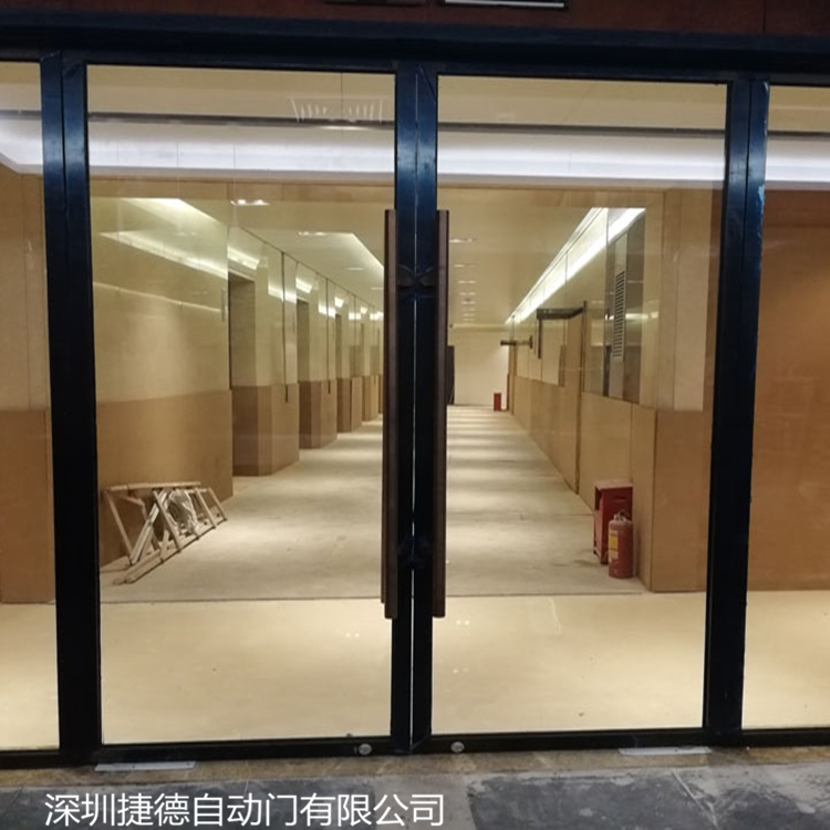 安溪縣自動感應門自帶裝飾功能  彰顯氣派
